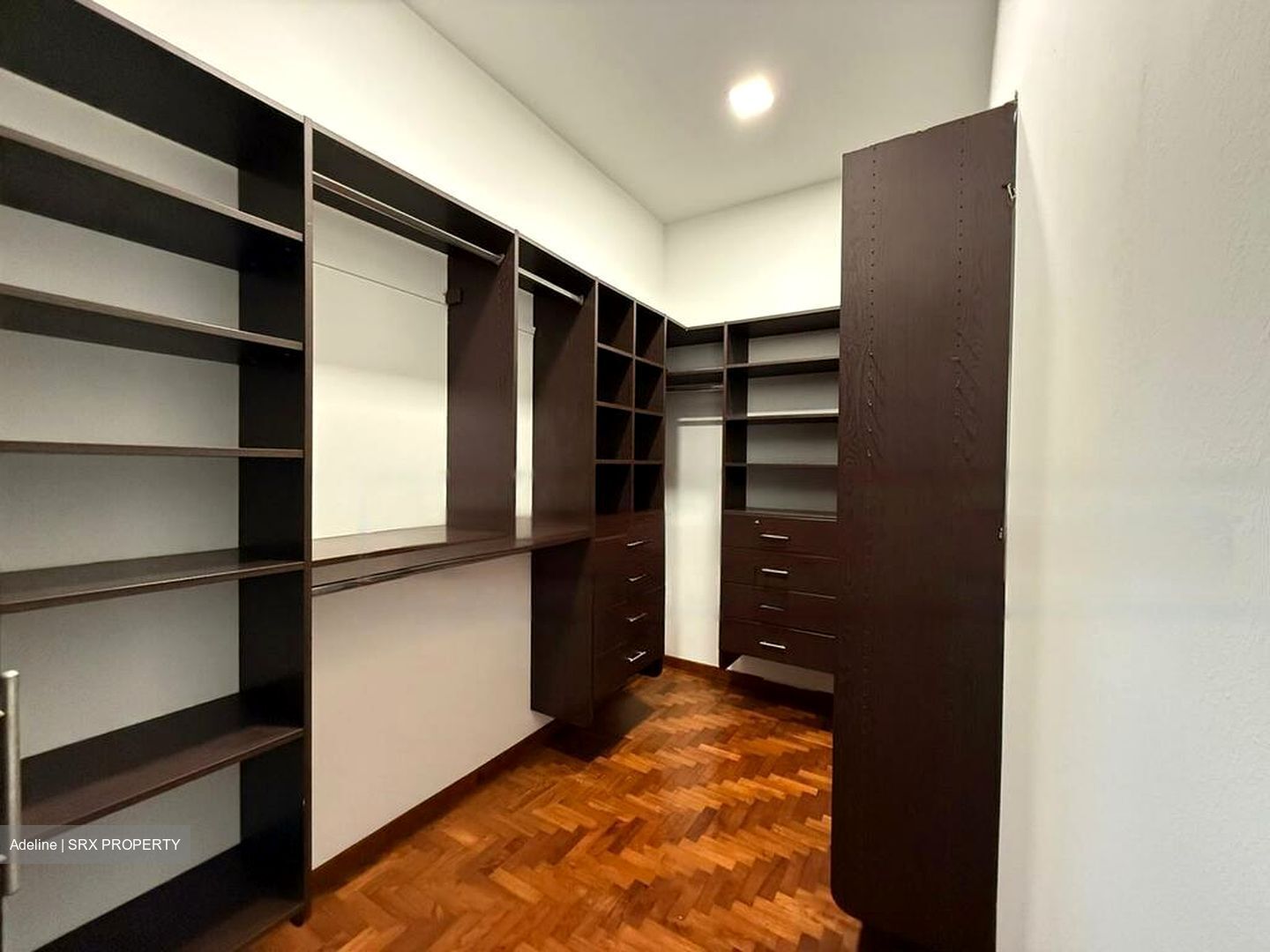 Airview Park (D21), Terrace #486757751